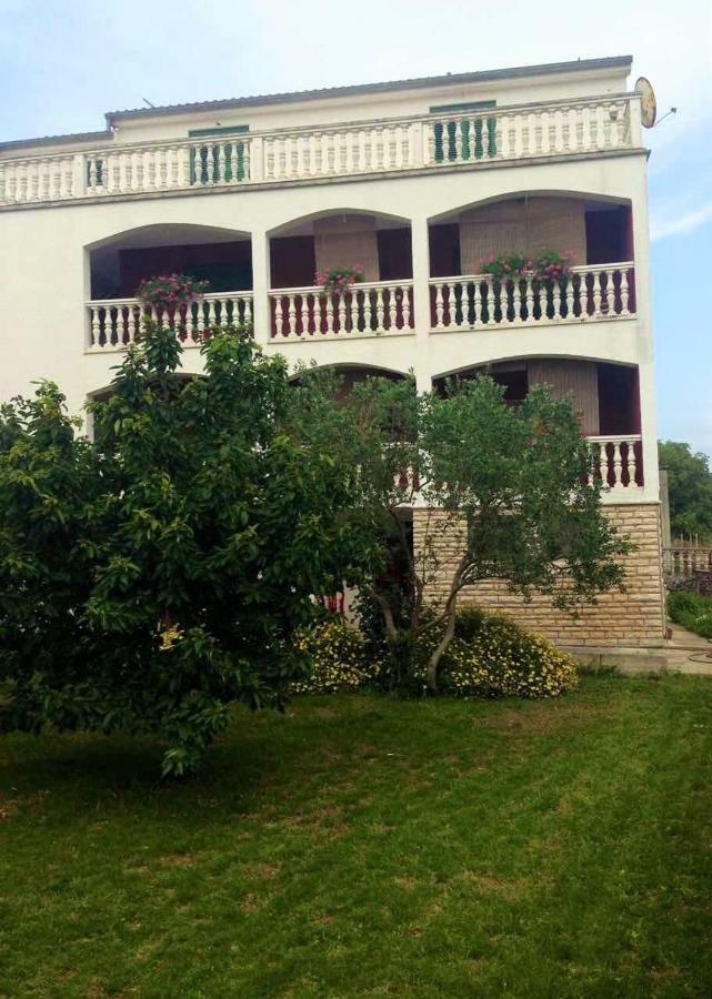 Sara Apartment Bibinje Exterior photo